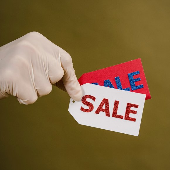 STUDDED FLAT SLIDES/SANDALS-NEW - Picture 4 of 4